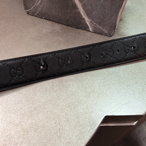 Authentic Gucci Belt - Picture 5 of 7